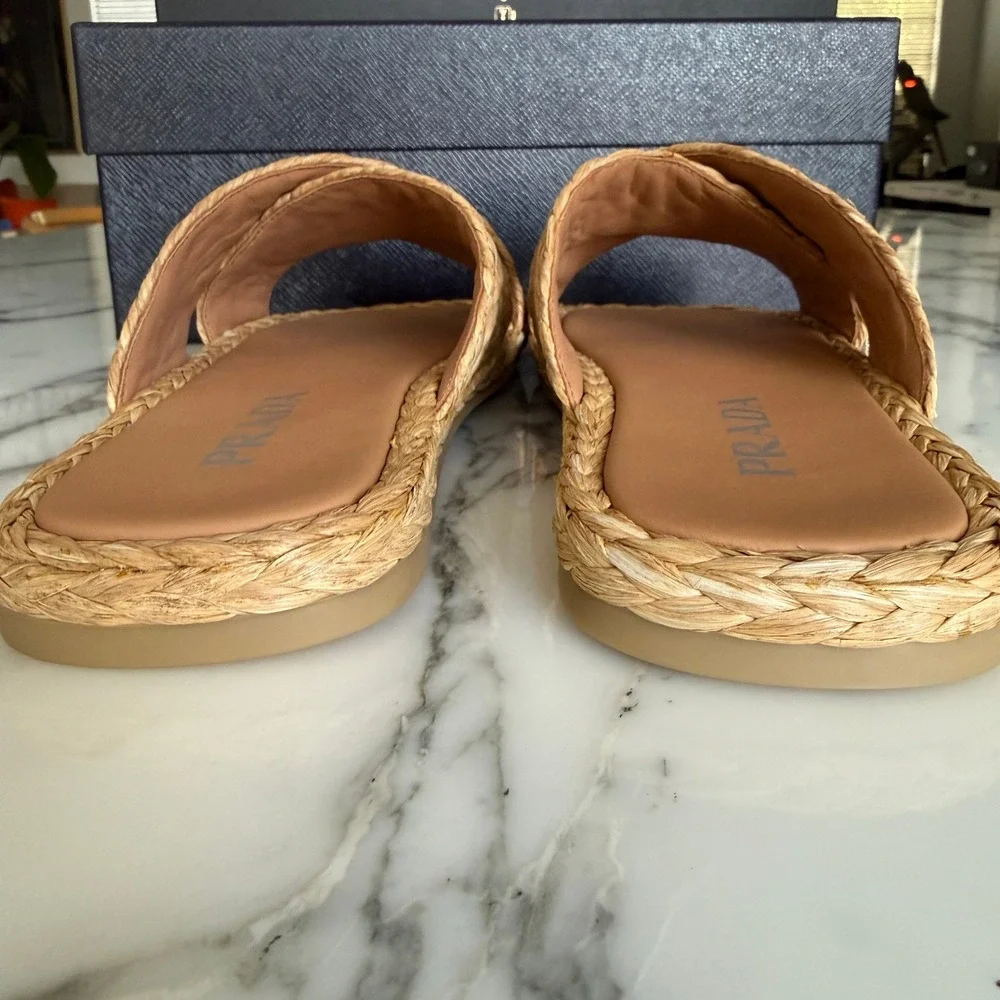 Prada 2X3142 Mens Woven Raffia Cross Strap Slide Sandals Beige Tan UK 7 (FIT LG)